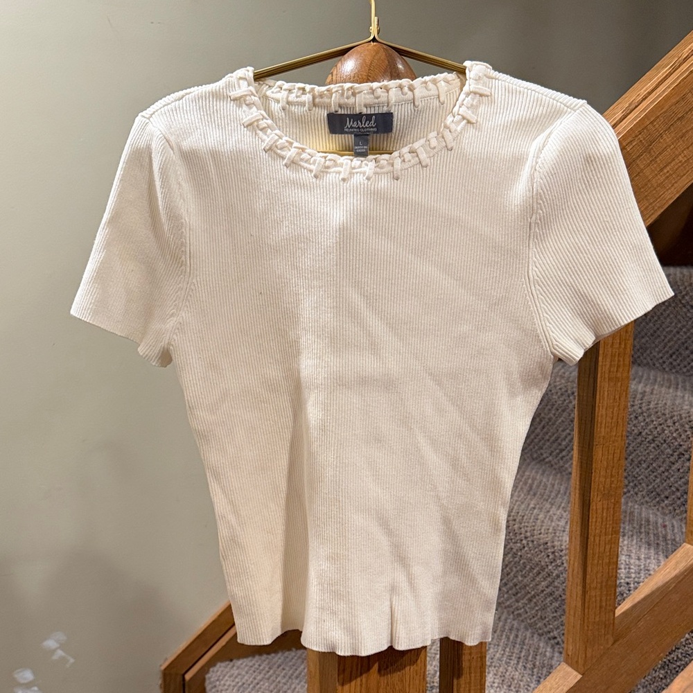 Marled Cream Ribbed Short Sleeve Top with Crochet-Edge Neckline